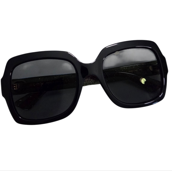 Gucci Women's Sunglasses with Black Frame and Red & Green Accents With Gold Logo - Picture 5 of 10